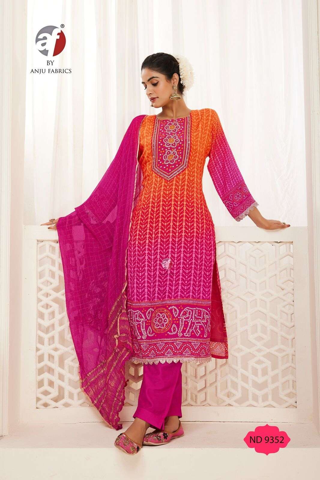 D.NO:- ND 9352 BY ANJU FABRICS IN VISCOSE BLAZE SHIMMER KURTI  PANT WITH DUPATTA 