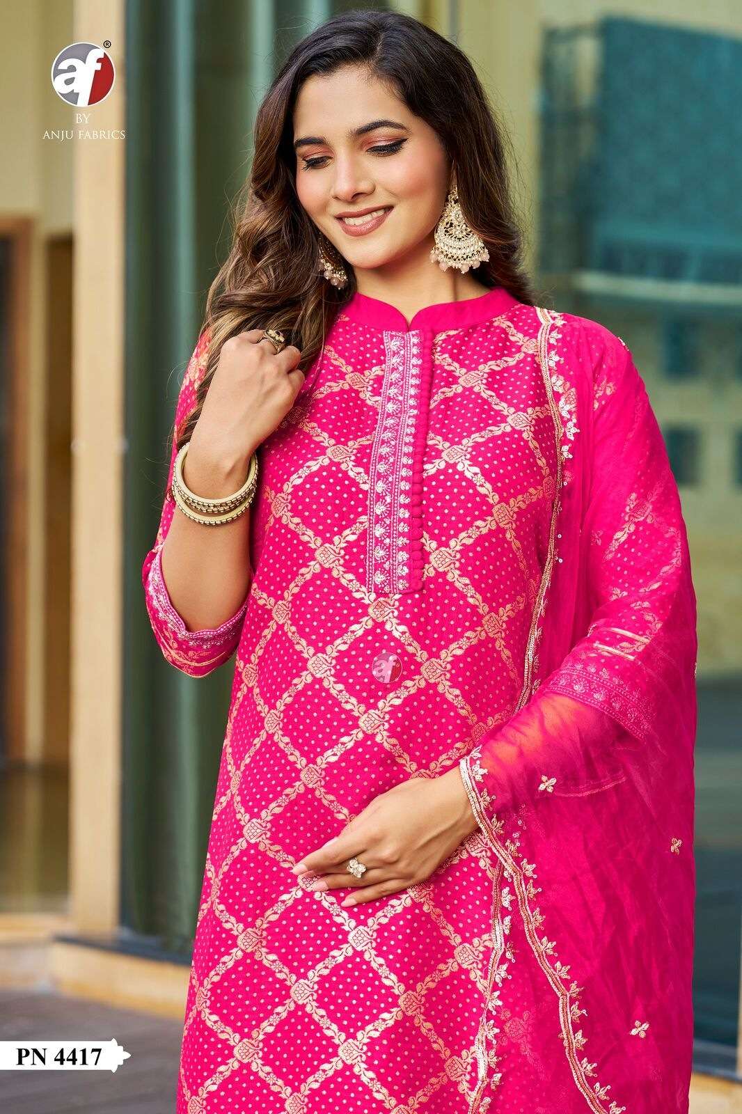 D.NO:- PN 4417 BY ANJU FABRICS IN RUSSIAN SILK KURTI PANT WITH PURE ORGANZA DUPATTA 