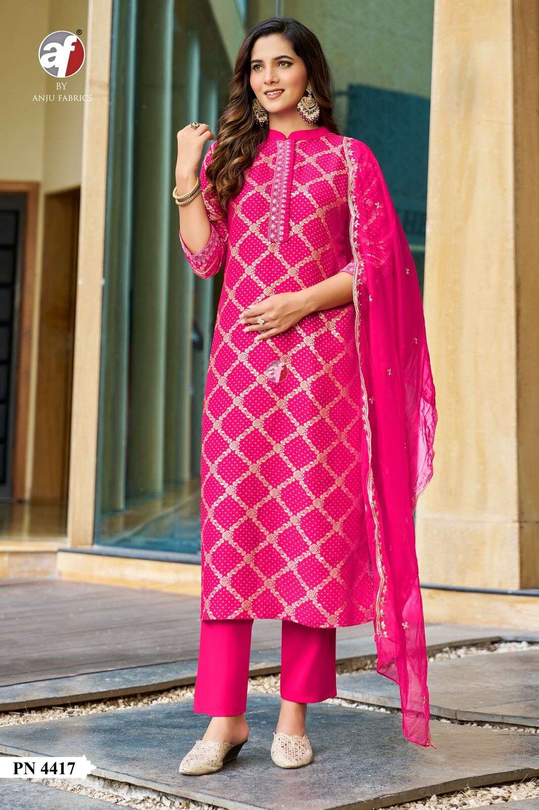 D.NO:- PN 4417 BY ANJU FABRICS IN RUSSIAN SILK KURTI PANT WITH PURE ORGANZA DUPATTA 