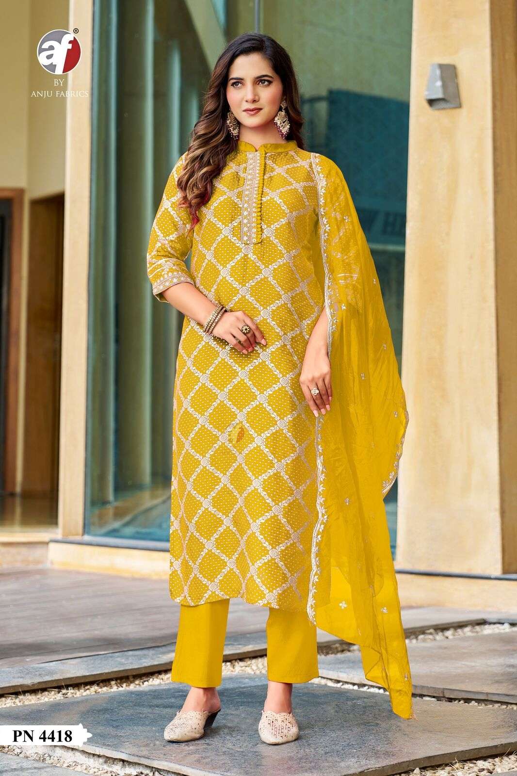 D.NO:- PN 4418 BY ANJU FABRICS IN RUSSIAN SILK KURTI PANT WITH PURE ORGANZA DUPATTA 