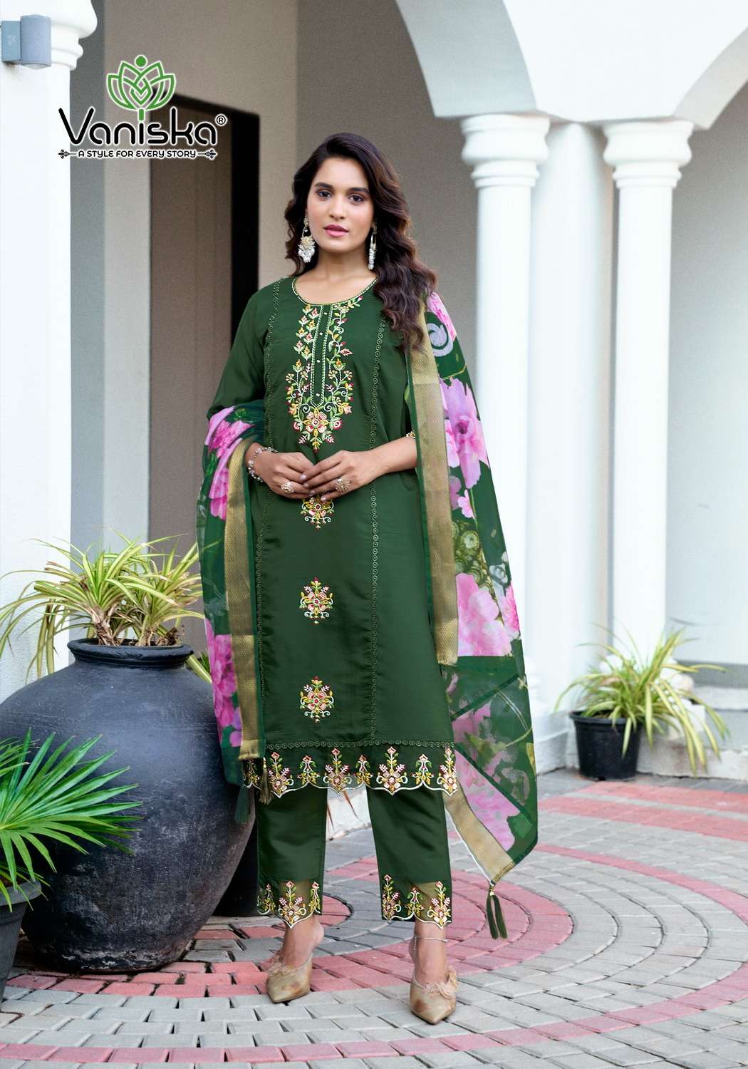 DASTOOR VOL :- 1 BY VANISKA IN ROMAN SILK WITH COTTON MAL INNER AND EMBROIDERY WORK 