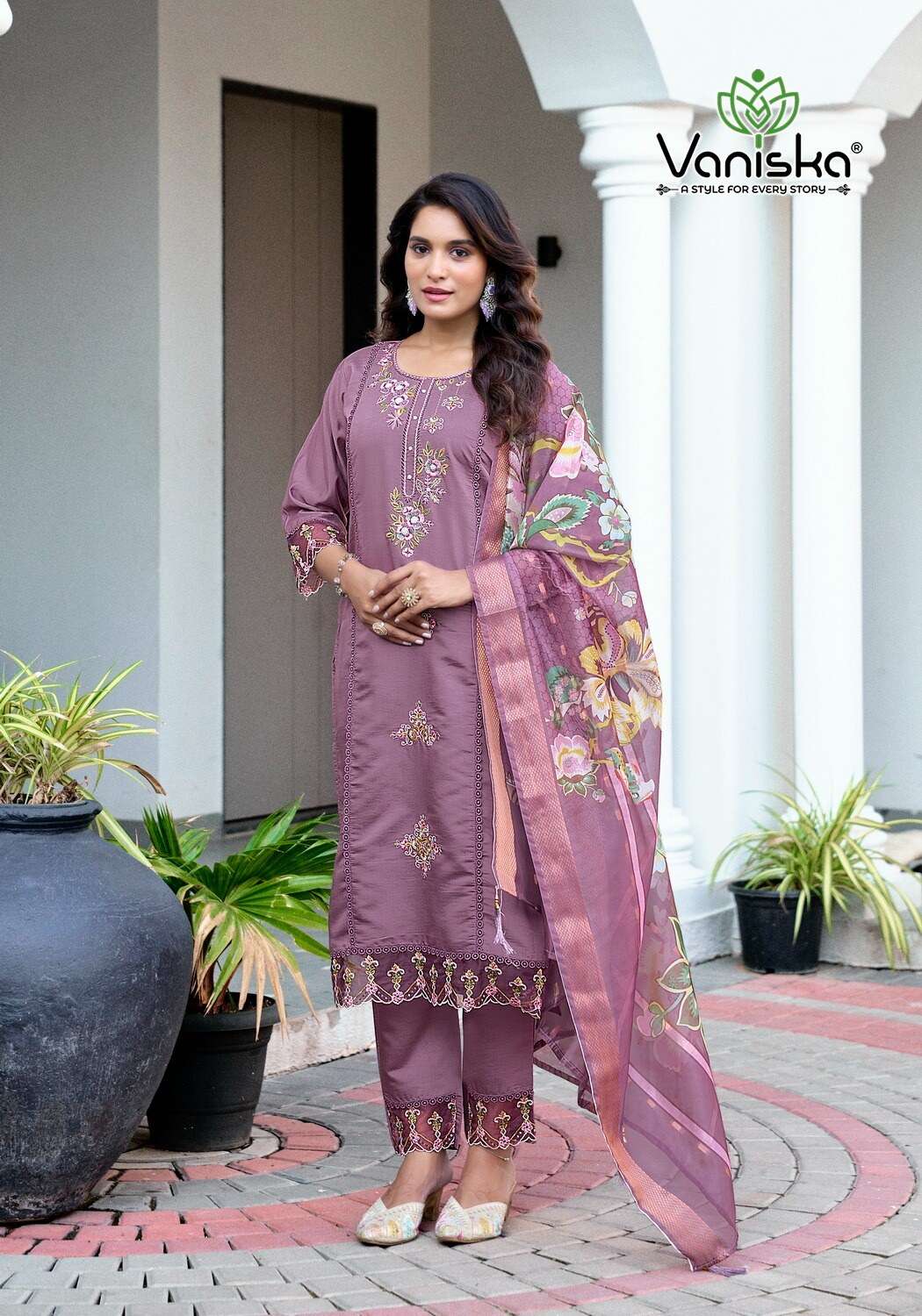 DASTOOR VOL :- 1 BY VANISKA IN ROMAN SILK WITH COTTON MAL INNER AND EMBROIDERY WORK 