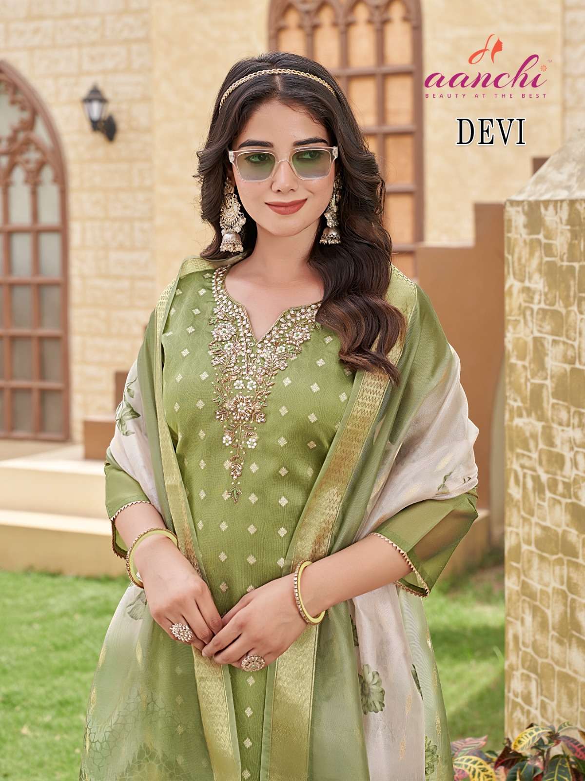 DEVI BY AANCHI IN PURE SHIMMER JACQUARD WITH ANCY DIGITAL PRINT DUPATTA