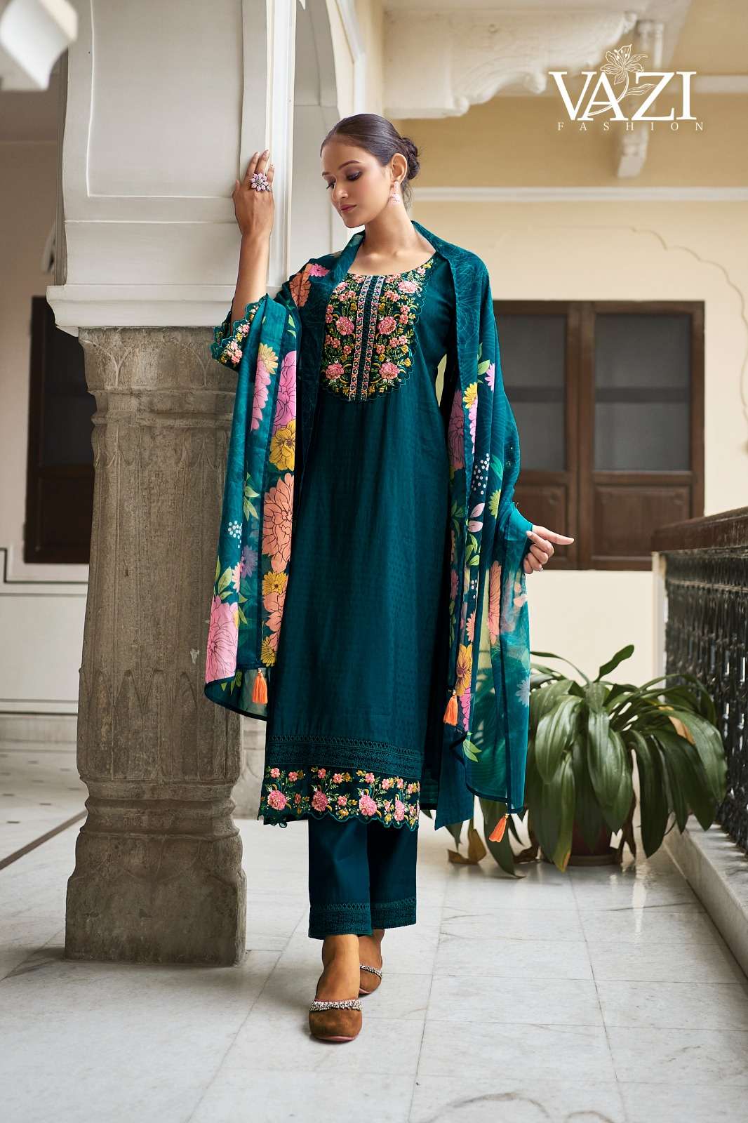 FIZA-1 BY VAZI FASHION IN PURE VISCOSE SELF BUTTI WITH DESGINER FANCY THERD WITH HAND WORK