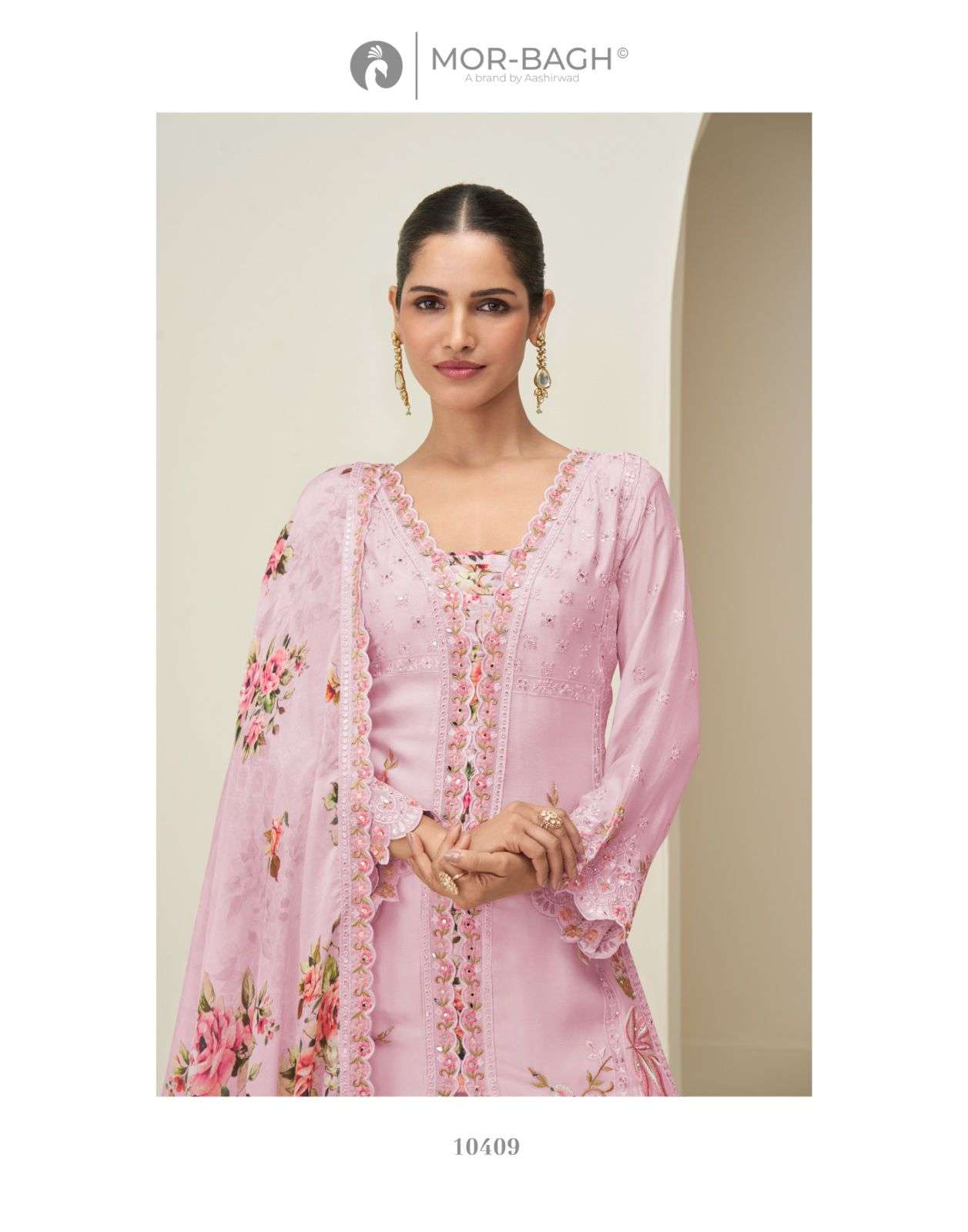 HIDAYA BY AASHIRWAD CREATION IN PREMIUM CHINNON SILK WITH WITH DIGITAL PRINT & WORK 