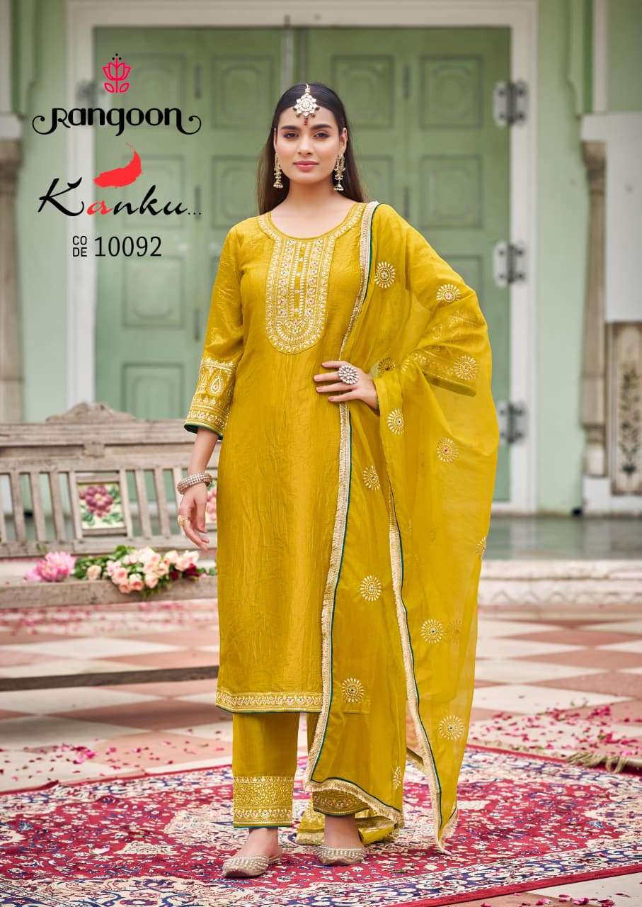 KANKU BY RANGOON IN GOLD CRUSH WITH FANCY WORK AND FULL INNER 