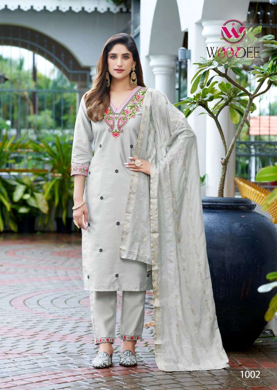 MAHIMA BY WOODEE IN PREMIUM VISCOSE GADWAL WITH STYLISH THREAD & HANDWORK 