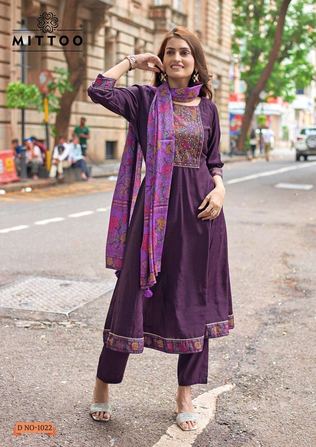 MUSKAAN VOL-1 BY MITTOO IN MODAL SILK KURTI PANT & DUPATTA WITH HANDWORK 