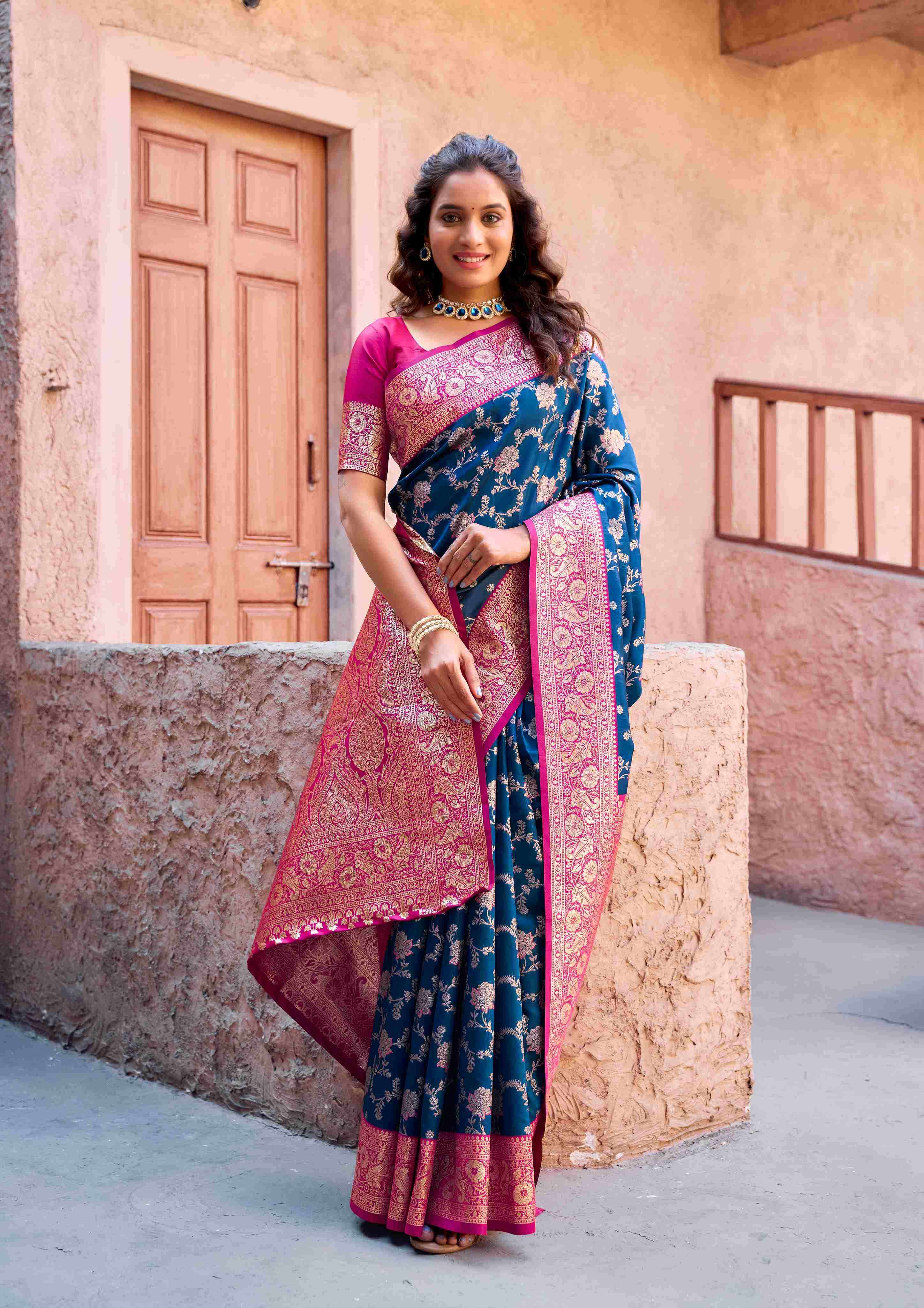 SANVI SILK BY TEXOFAB IN FANCY SILK WITH ZHALLAR 6.30 MTR WITH BLOUSE 