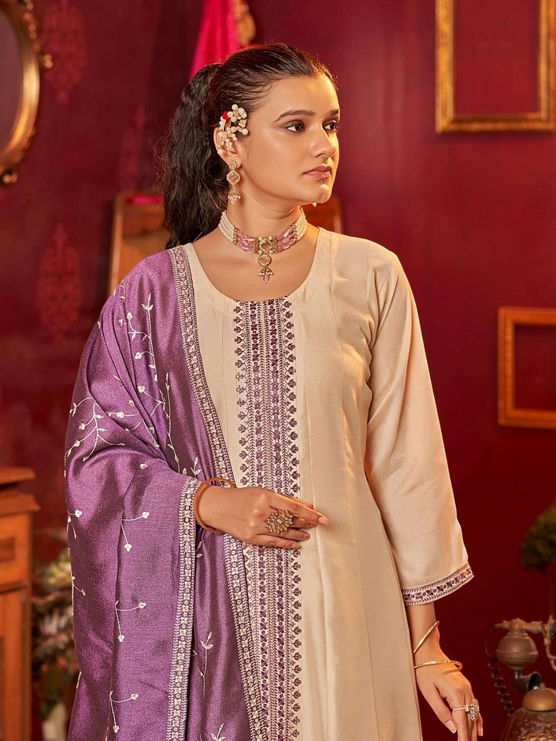 SHREE BY AANCHI IN VICHITRA SILK WITH FANCY CONTRAS DUPATTA AND EMBROIDERY WORK 