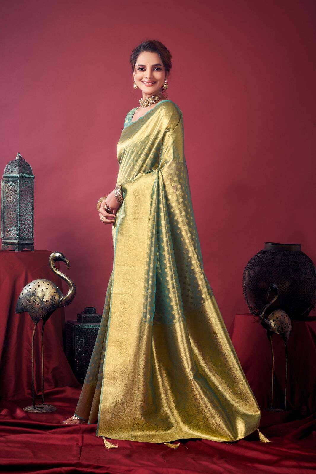 SHRINGAR BY TEXOFAB IN PURE TISSUE SILK WITH ZHALLAR 6.30 MTR WITH BLOUSE 