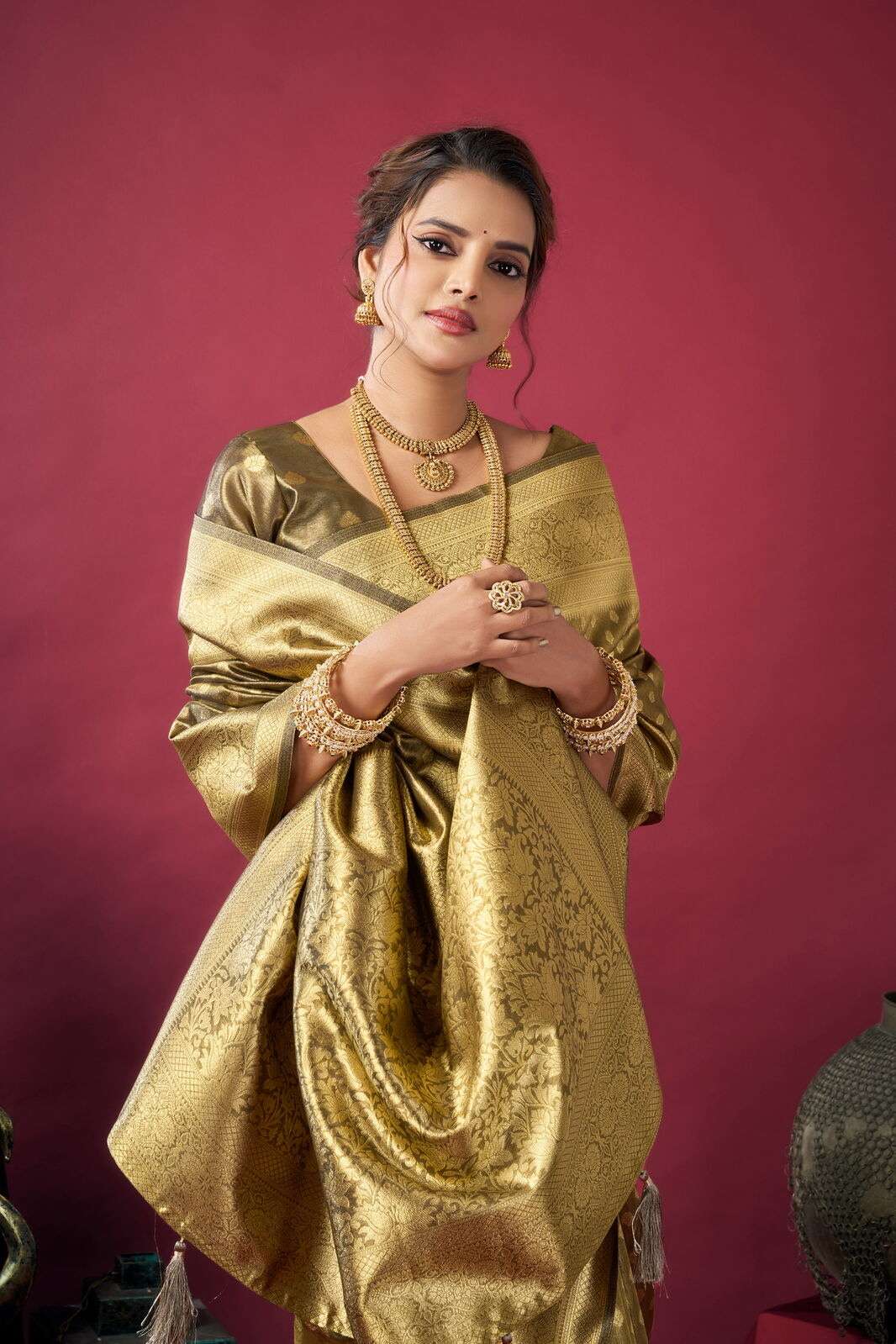 SHRINGAR BY TEXOFAB IN PURE TISSUE SILK WITH ZHALLAR 6.30 MTR WITH BLOUSE 