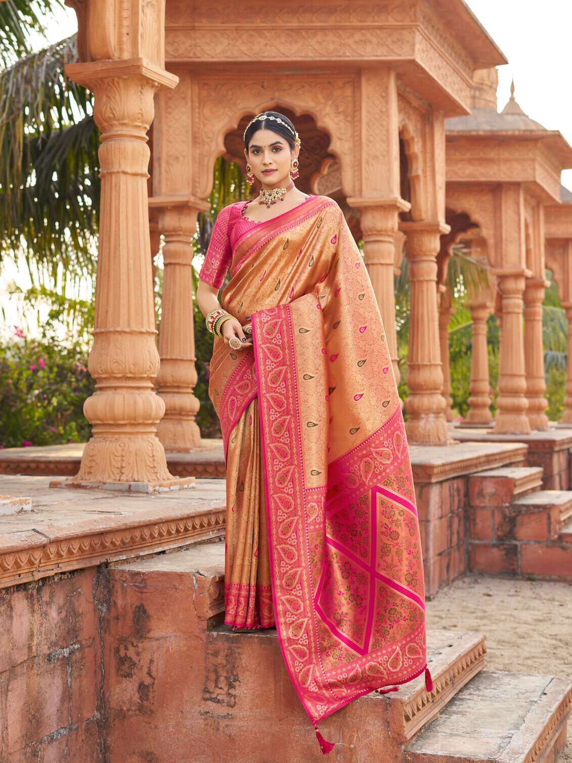 SHUBHARAMBH BY GOBUNI IN SOFT BANARASI LUXURIOUS SILK SAREES RICH IN TRADITIONL A TIMELESS BEAUTY FOR ANY OCCASION