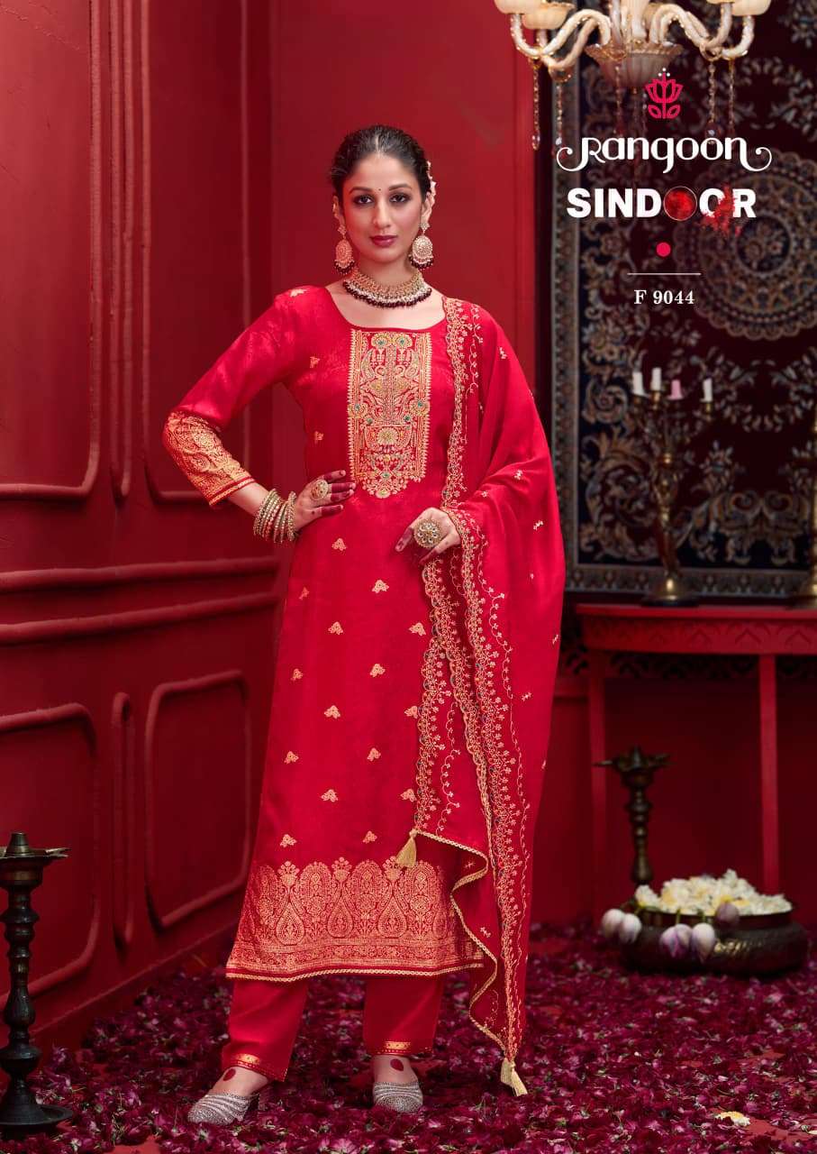 SINDOOR BY RANGOON IN PURE DOLA RUSSIAN JACQUARD WITH KHATLI HANDWORK 