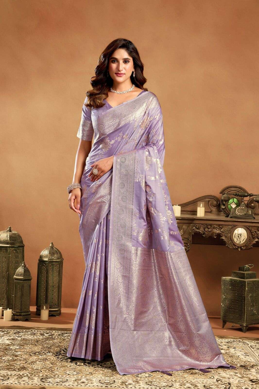SRIVALLI BY TEXOFAB IN PURE SILK WITH ZHALLAR 6.30 MTR WITH BLOUSE 