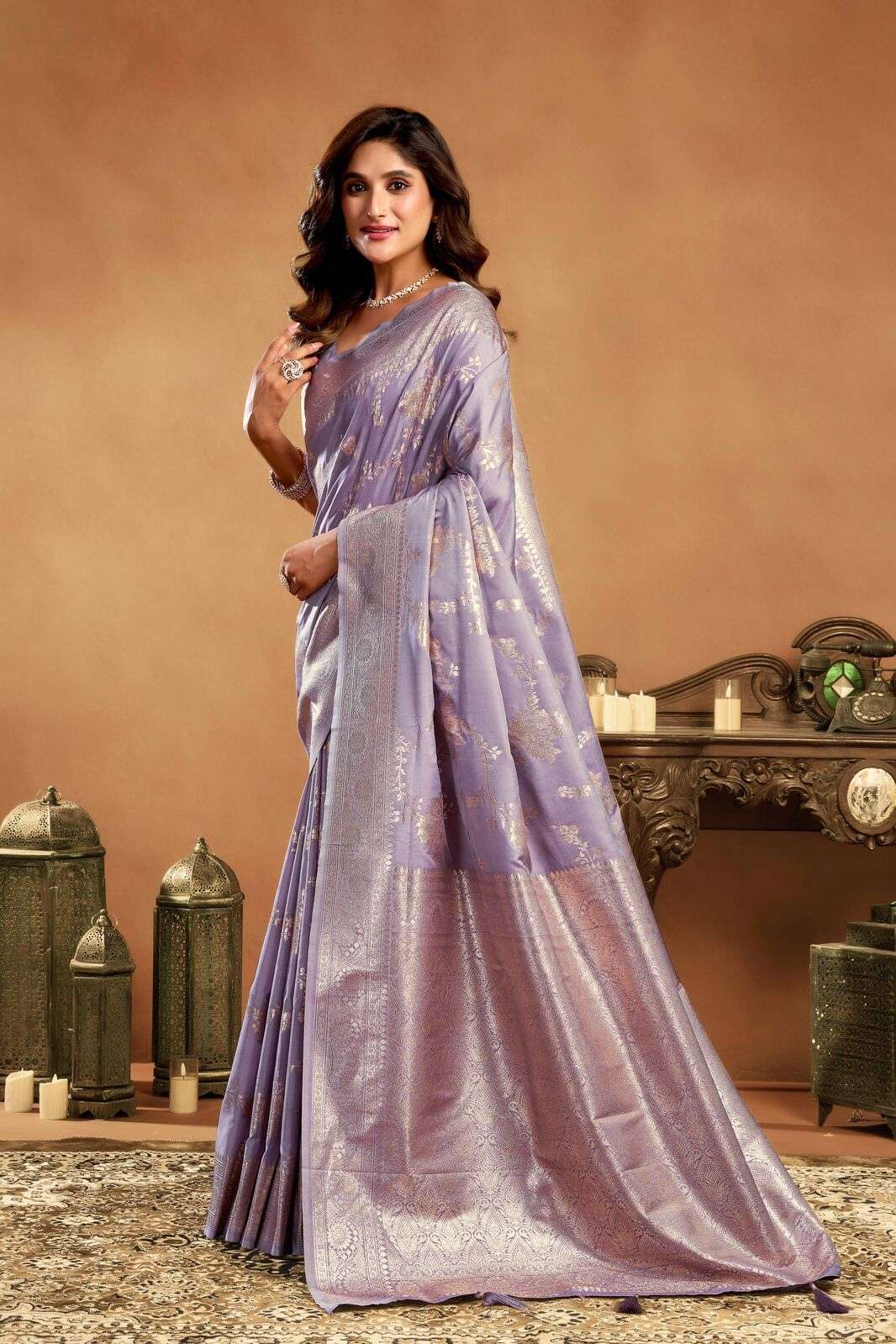 SRIVALLI BY TEXOFAB IN PURE SILK WITH ZHALLAR 6.30 MTR WITH BLOUSE 