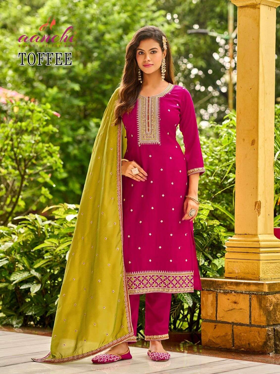 TOFFEE BY AANCHI IN VICHITRA SILK FANCY CONTRAST DUPATTA WORK