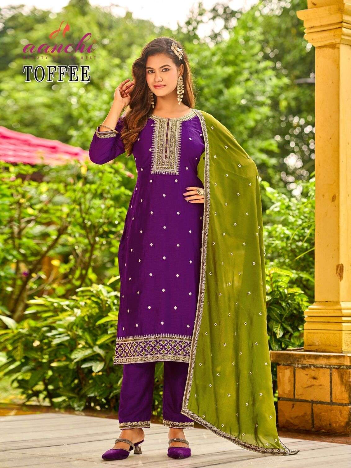 TOFFEE BY AANCHI IN VICHITRA SILK FANCY CONTRAST DUPATTA WORK