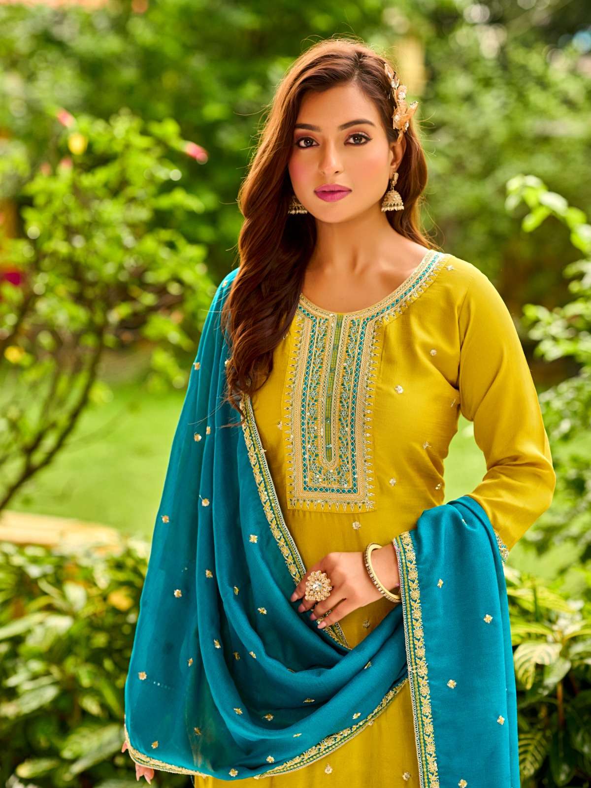 TOFFEE BY AANCHI IN VICHITRA SILK FANCY CONTRAST DUPATTA WORK