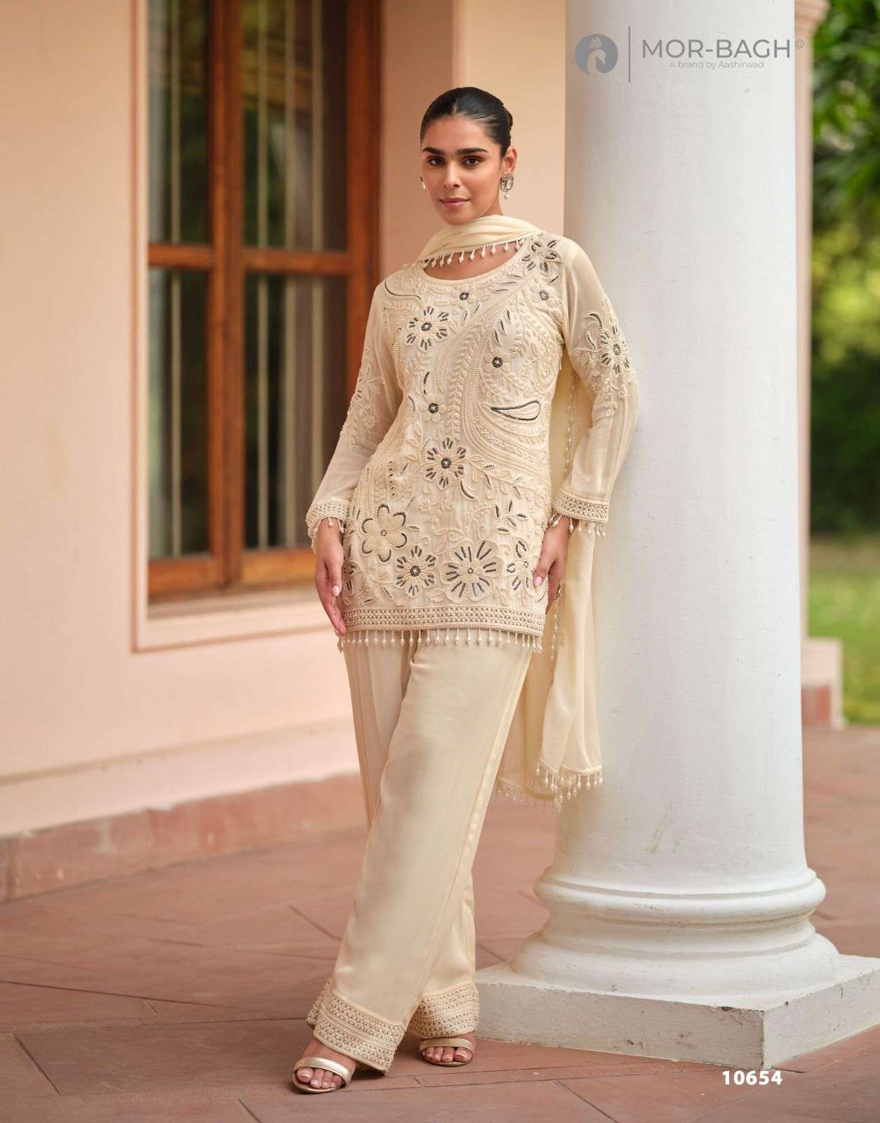 VARINA BY AASHIRWAD CREATION IN REAL GEORGETTE TOP-BOTTOM WITH DUPATTA AND WORK 