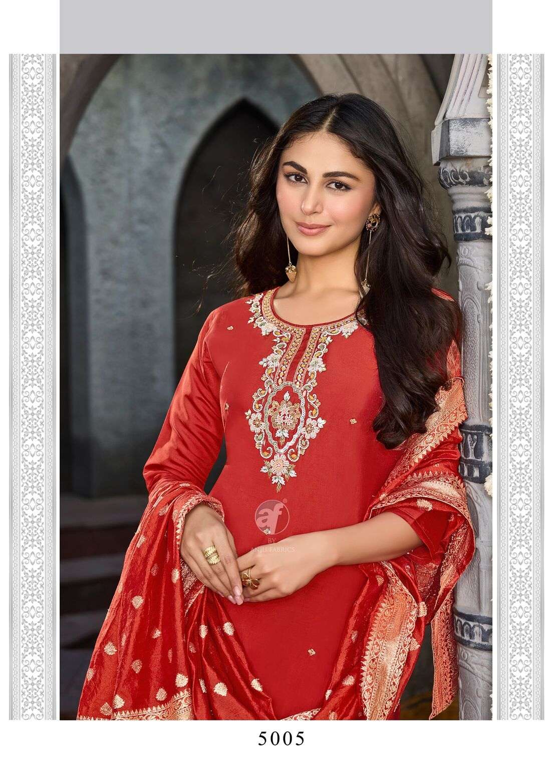 VASTRA VOL-6 BY ANJU FABRICS IN MODAL SILK KURTI PANT WITH HEAVY JACQUARD DUPATTA