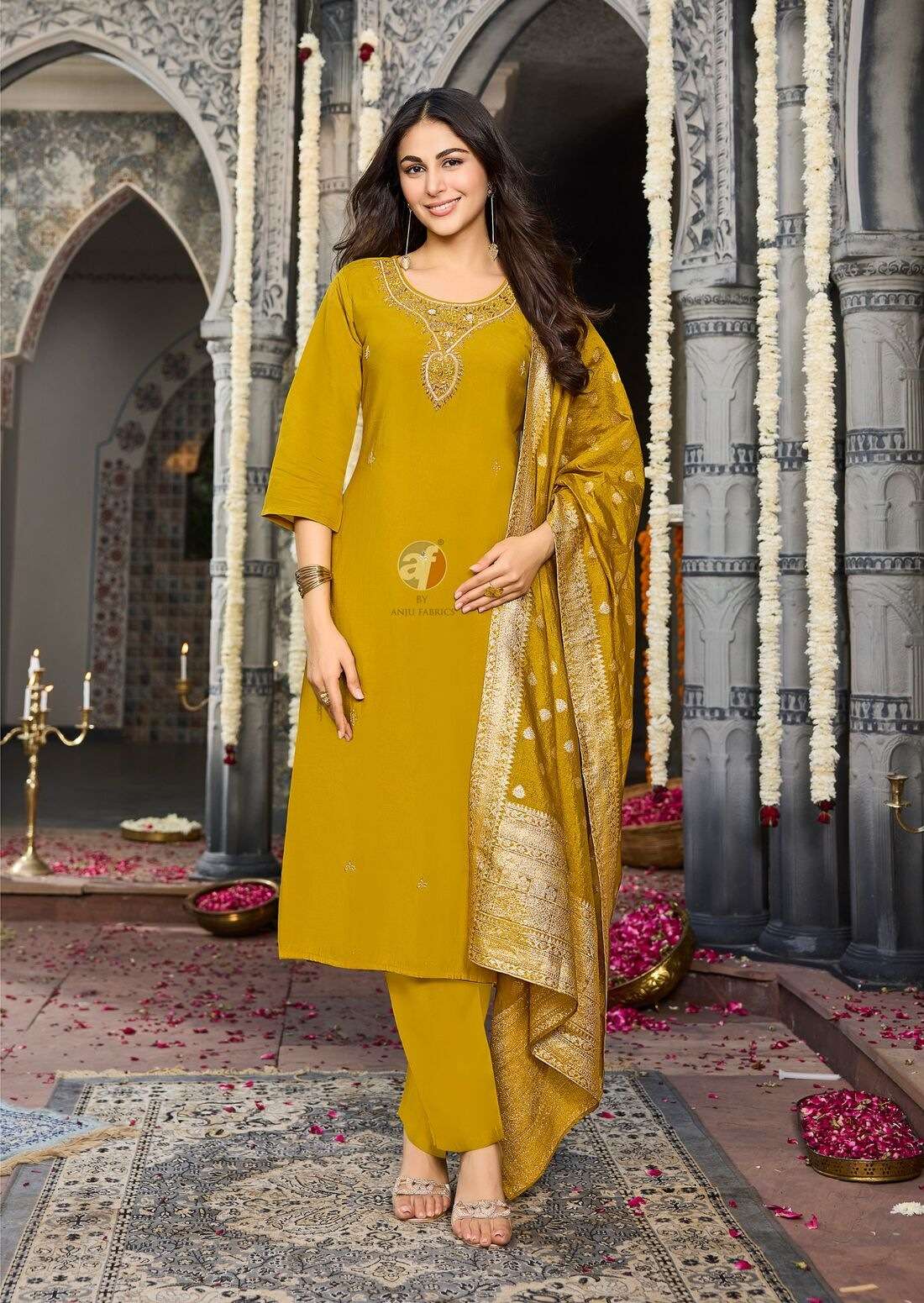VASTRA VOL-6 BY ANJU FABRICS IN MODAL SILK KURTI PANT WITH HEAVY JACQUARD DUPATTA