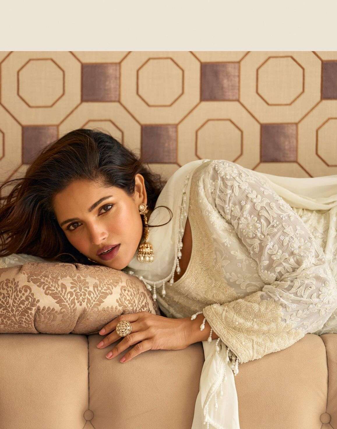 RISHTA BY SAYURI DESIGNER IN REAL GEROGETTE WITH HEAVY EMBROIDERED BEADS WORK 