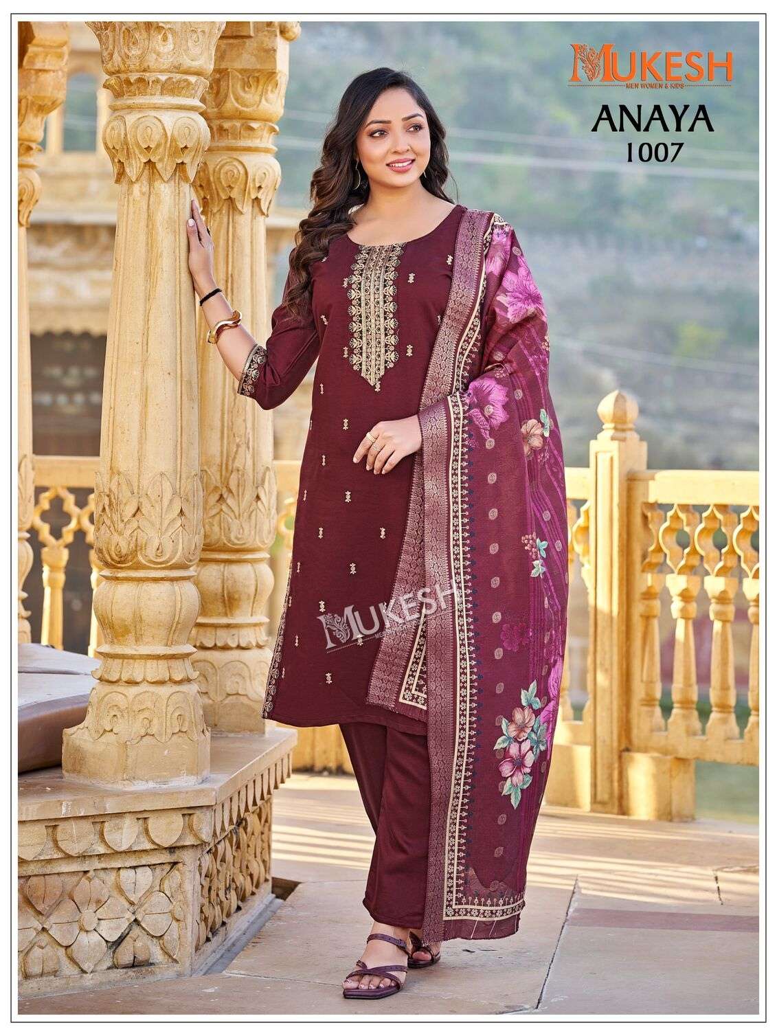 ANAYA BY MUKESH IN GADHWAL SILK WITH HEAVY EMBROIDERY SEQUENCE WORK 