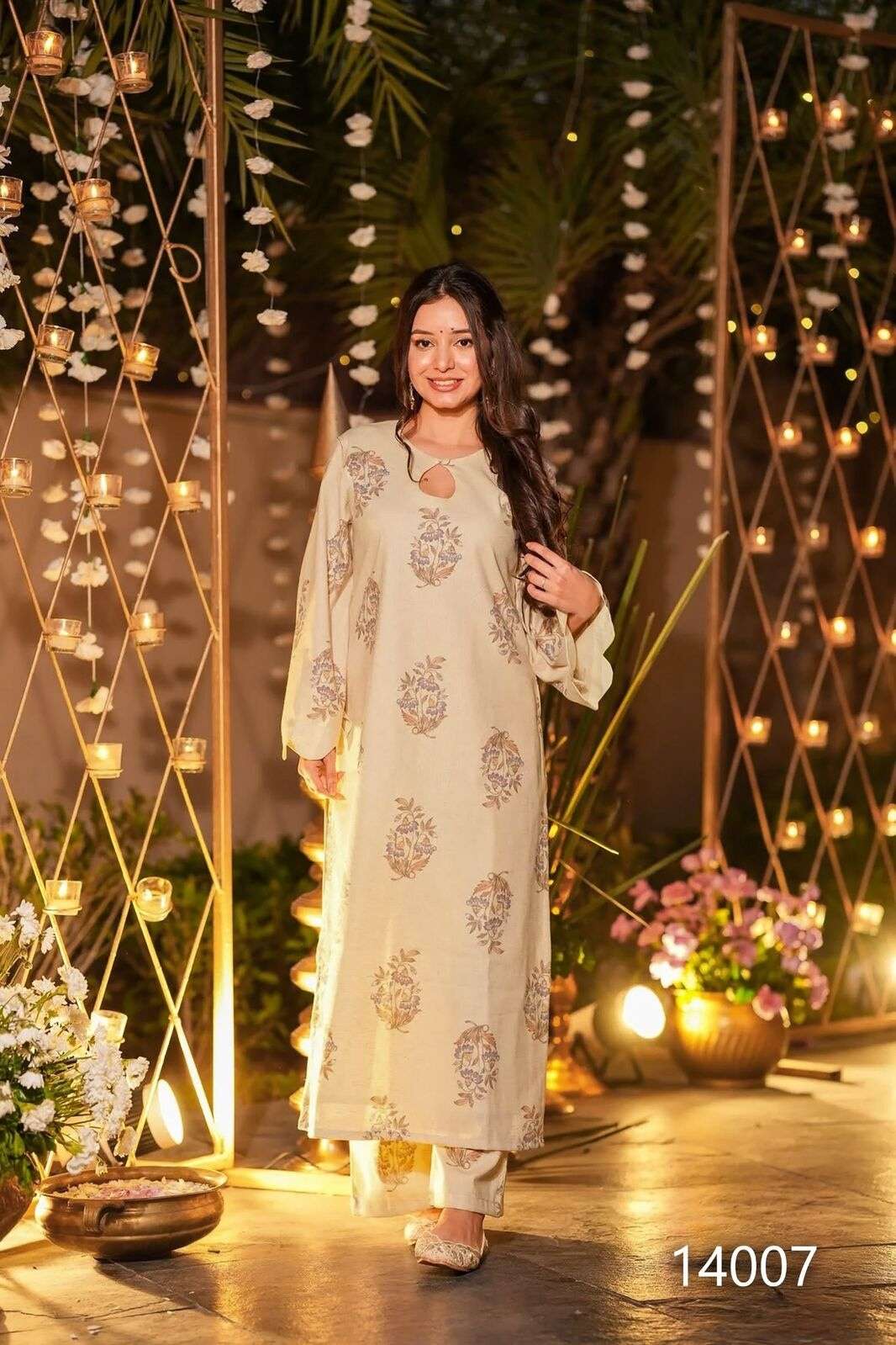 CLORA VOL-14 BY TEXOFAB IN MUSLIN WITH HEAVY DIGITAL PRINT & FULL INNER 