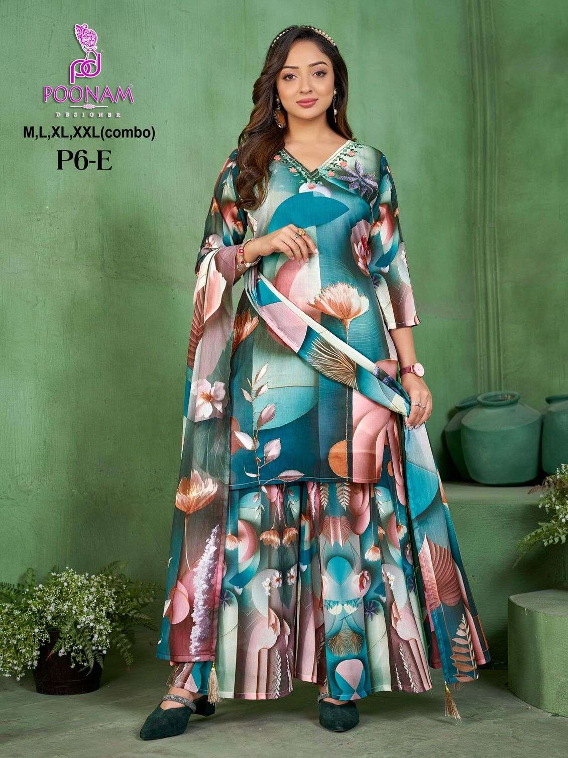 D.NO :- P6 BY POONAM DESIGNER IN PURE GEORGETTE DIGITAL PRINT WITH FRONT SIDE HANDWORK 