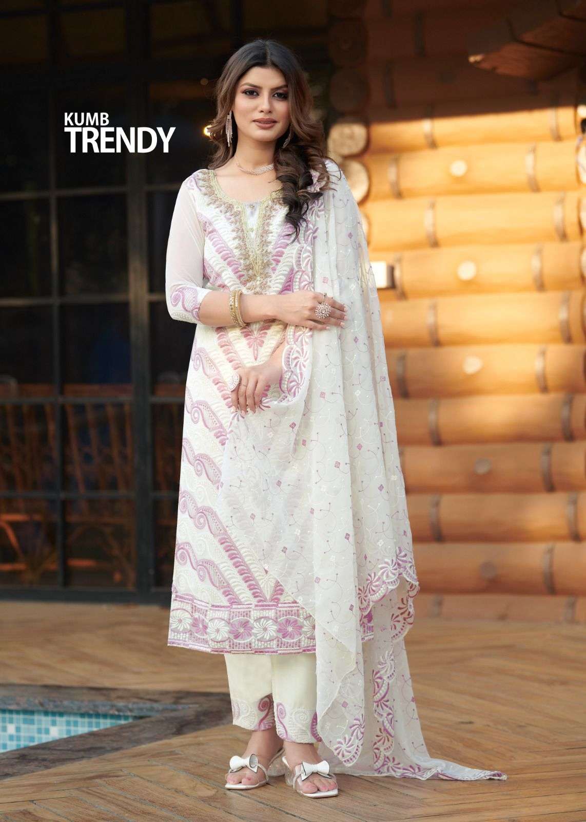 KUMB TRENDY BY TEXOFAB IN HEAVY GEORGETTE VISCOSE TWO COLOER OF SHIFFLI WORK 