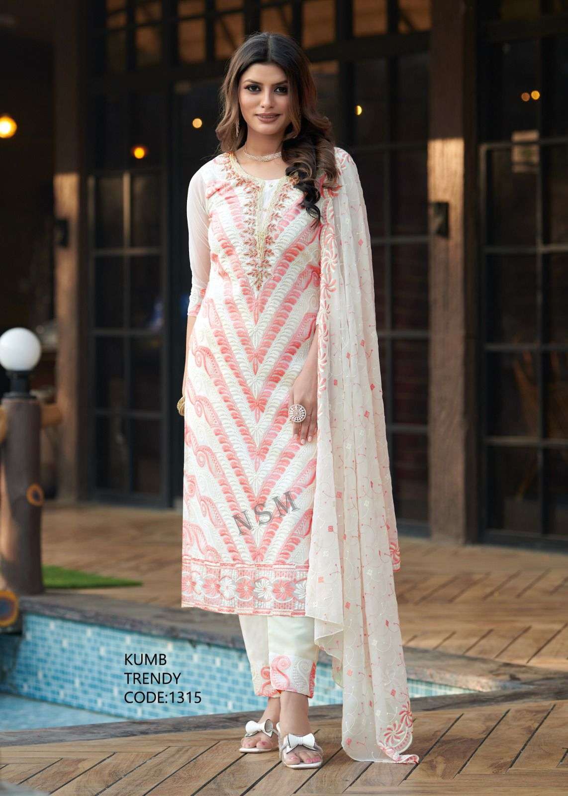 KUMB TRENDY BY TEXOFAB IN HEAVY GEORGETTE VISCOSE TWO COLOER OF SHIFFLI WORK 