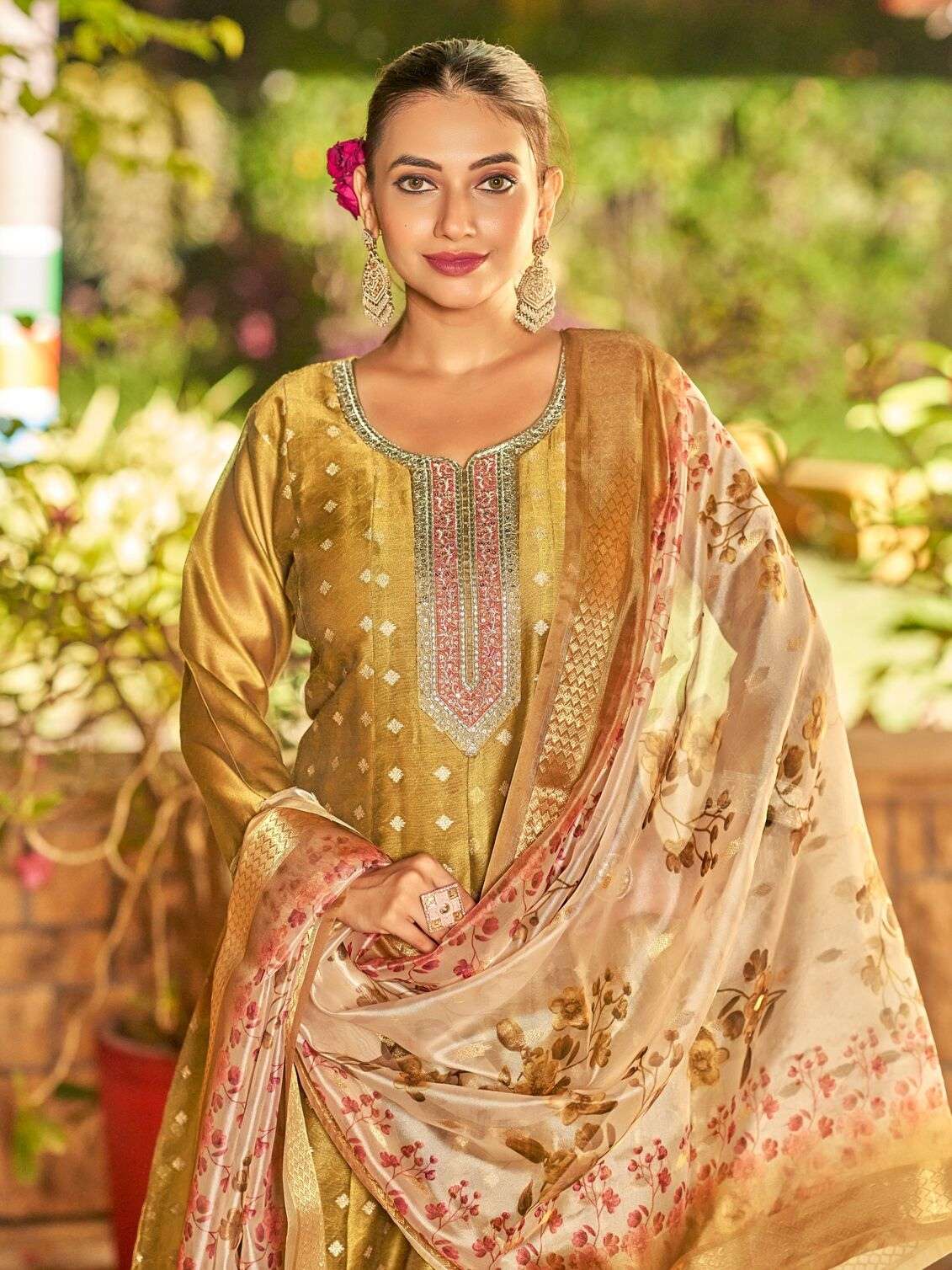 VALLEY BY AANCHI IN SHIMMER JACQUARD BUTTI WITH FANCY DIGITAL DUPATTA WORK 