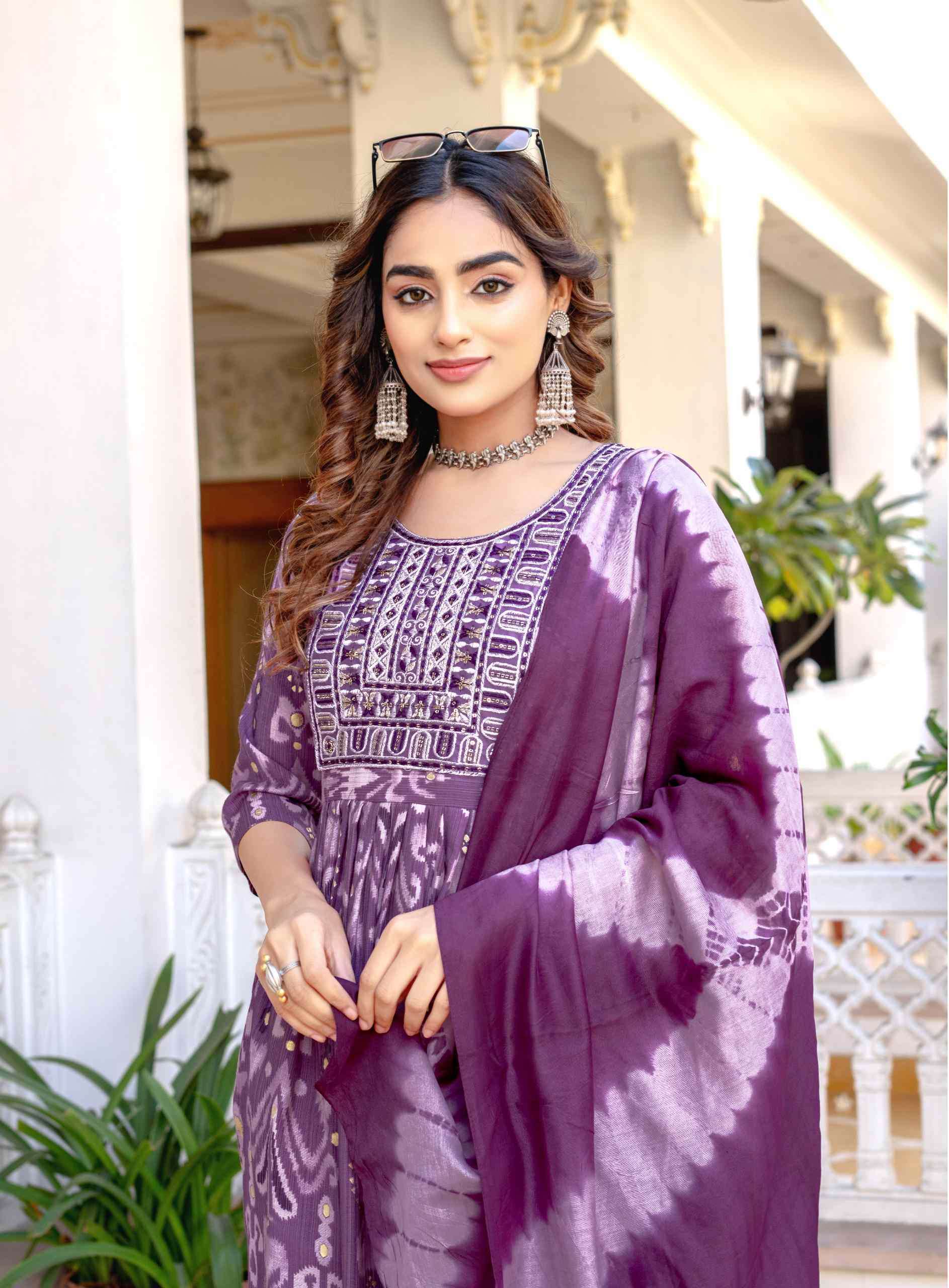 AMAYRA VOL-4 BY ERRAHA IN PREMIUM VATICAN FOIL PRINT WITH EXCLUSIVE EMBROIDERY WORK 