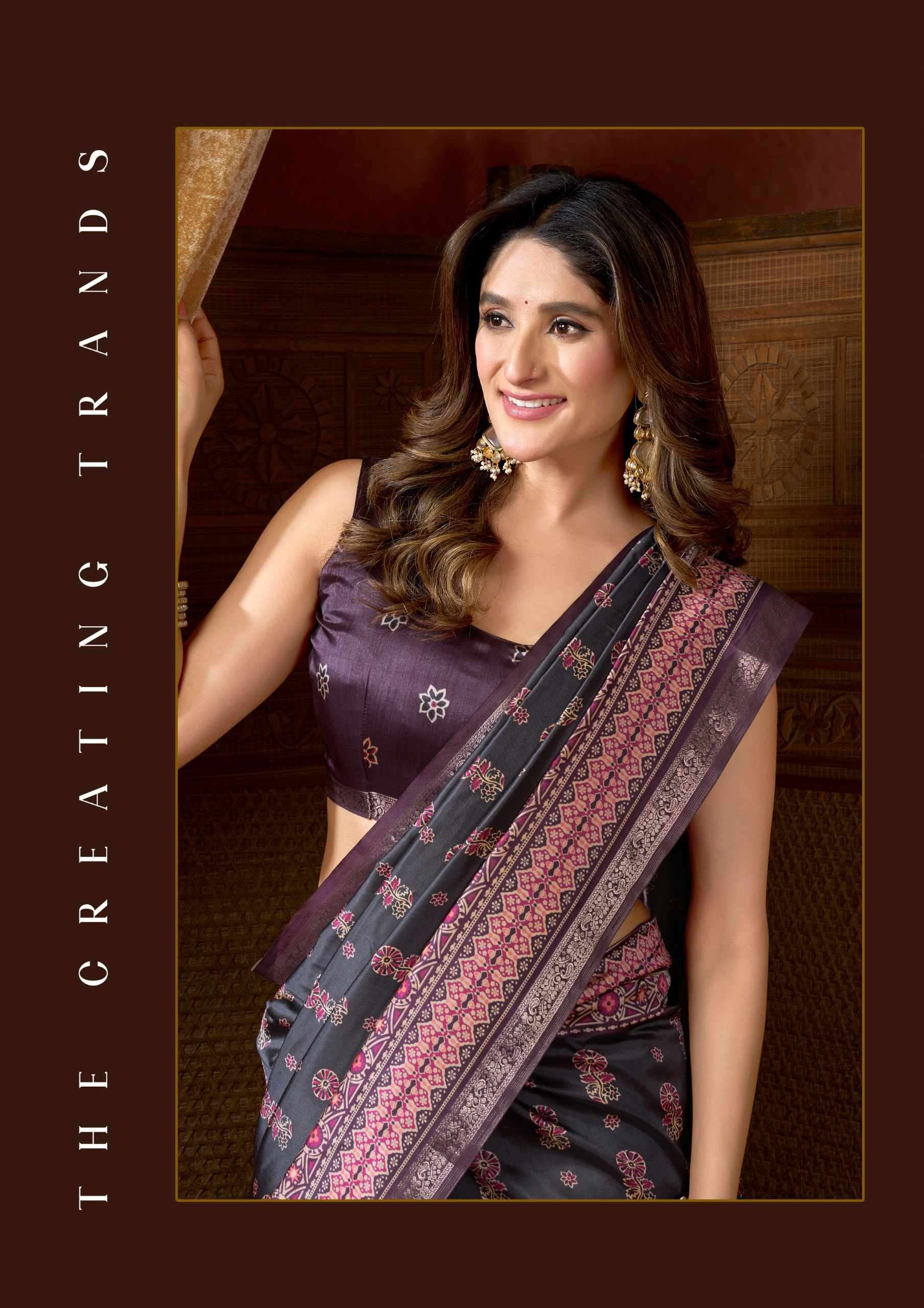 SAMAIRA BY GOBUNI IN CLUSTER DIGITAL SAREE WITH JACQUARD BORDER & JHALLAR 
