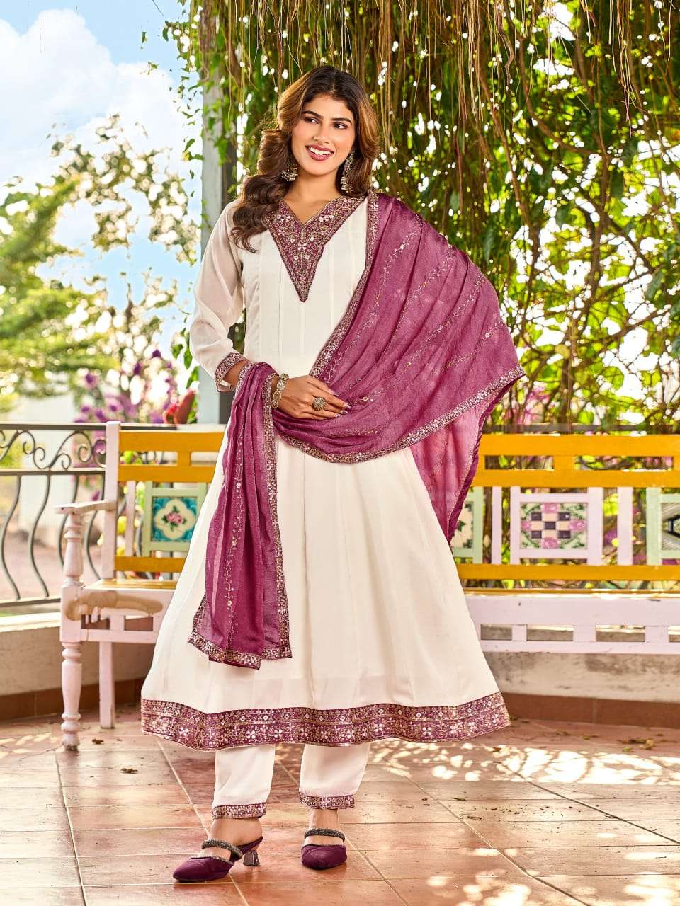 TRENDING KURTI SET BY AANYA