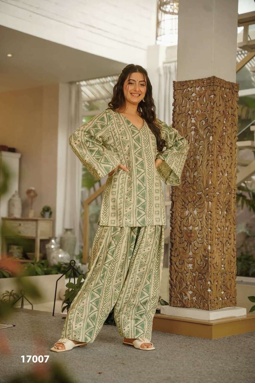  3PCS BEAUTIFUL COTTON PRINTED KURTI, SALWAR WITH DUPATTA COLLECTION CLORA VOL-17