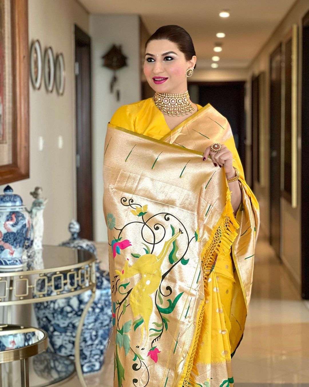 AMAZING BEST QUALITY BANARASI SOFT SILK SAREE 