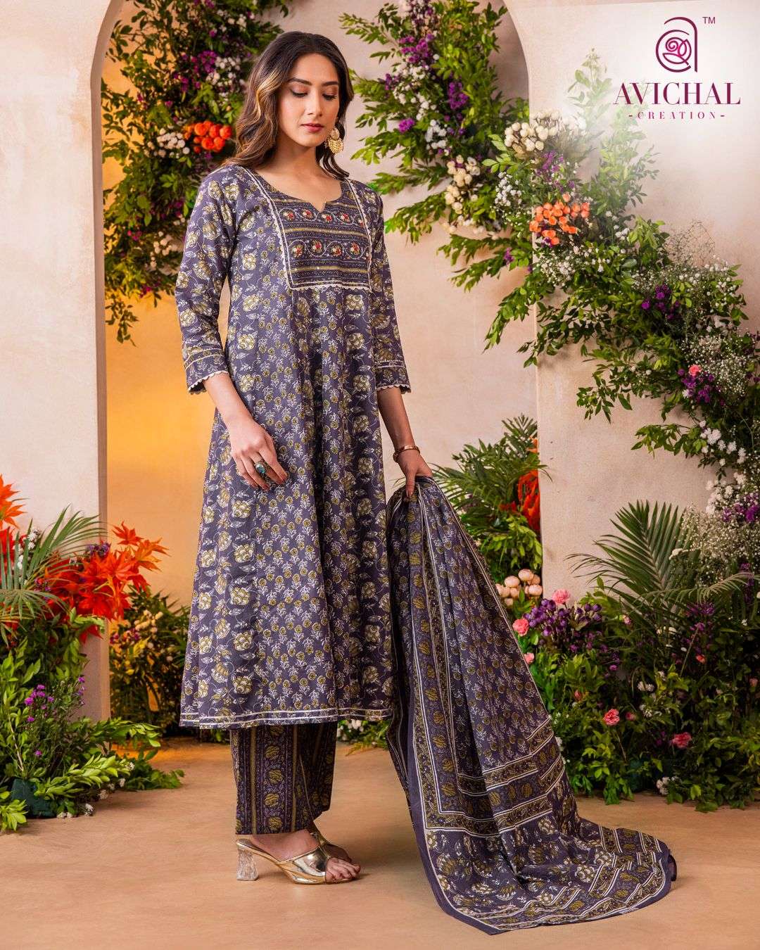 AVICHAL CREATION LAUNCHING PURE COTTON PRINTED FABRIC 3 PCS CONCEPT