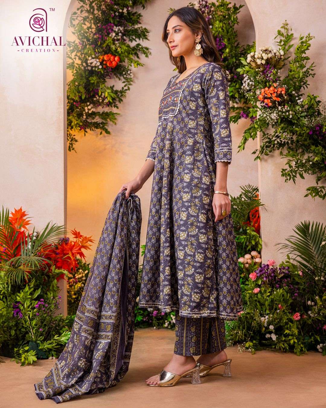 AVICHAL CREATION LAUNCHING PURE COTTON PRINTED FABRIC 3 PCS CONCEPT