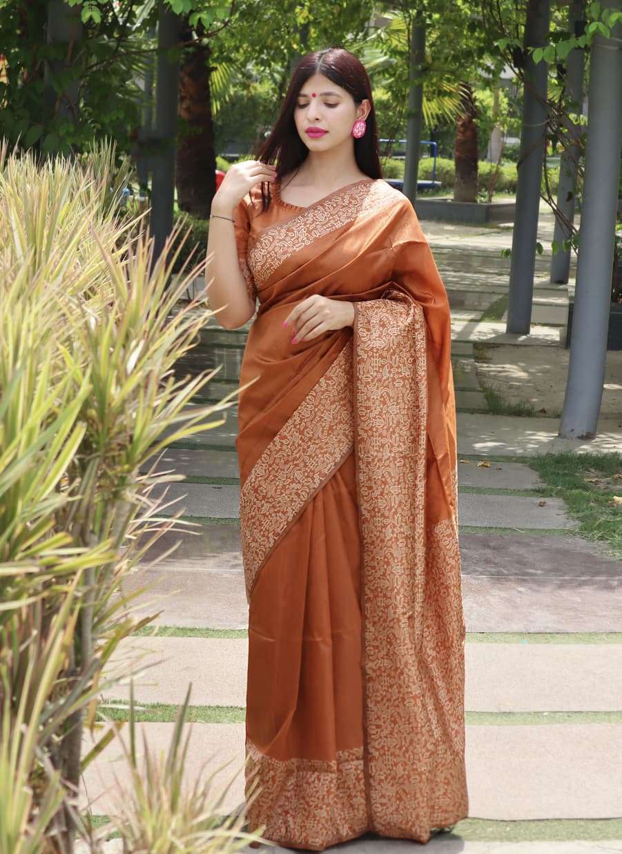 BANGLORI HANDLOOM RAW SILK SAREE WITH RICH WEVING PALLU AND RUNNING BLOUSE PIECE