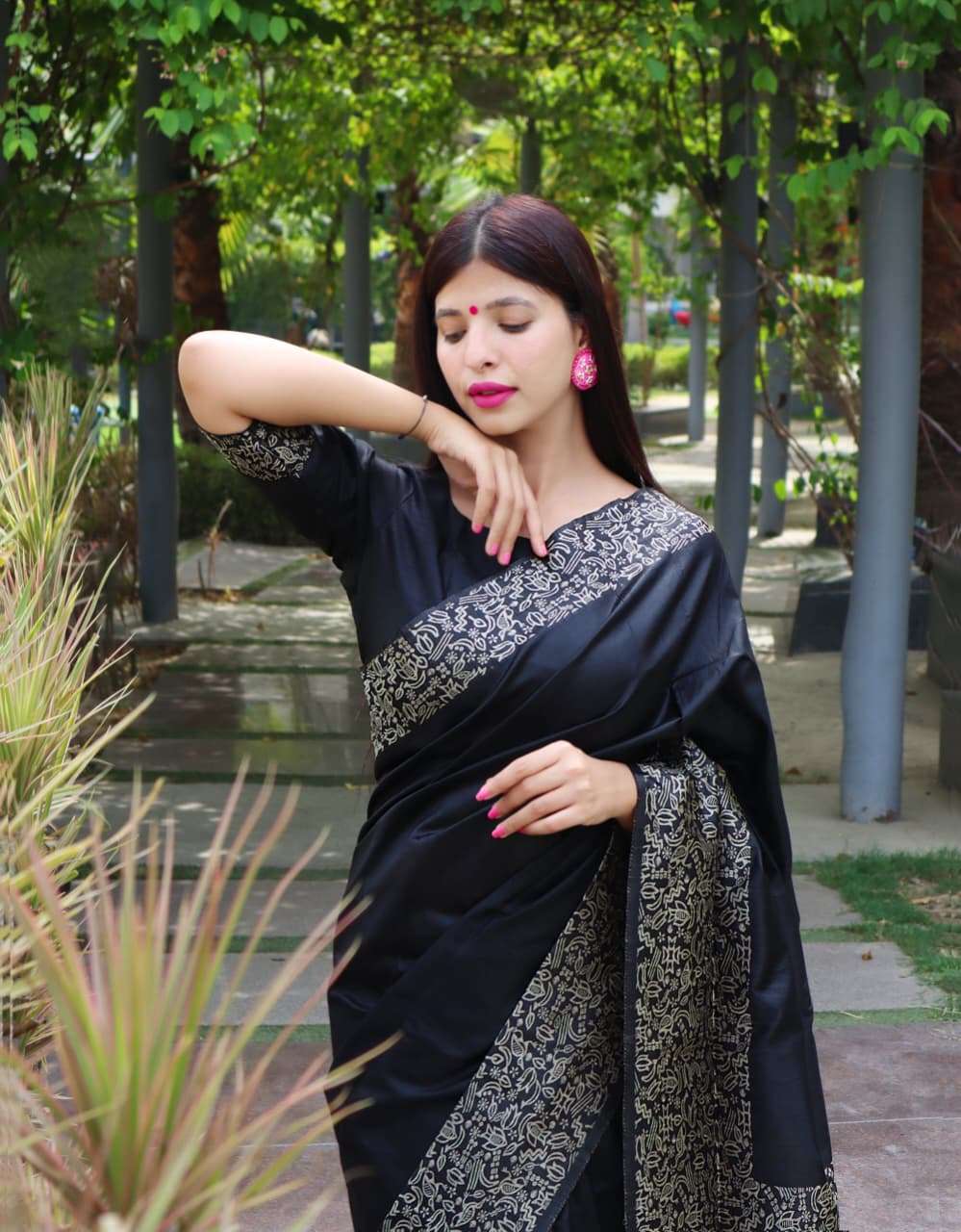BANGLORI HANDLOOM RAW SILK SAREE WITH RICH WEVING PALLU AND RUNNING BLOUSE PIECE
