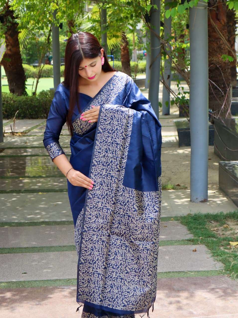 BANGLORI HANDLOOM RAW SILK SAREE WITH RICH WEVING PALLU AND RUNNING BLOUSE PIECE