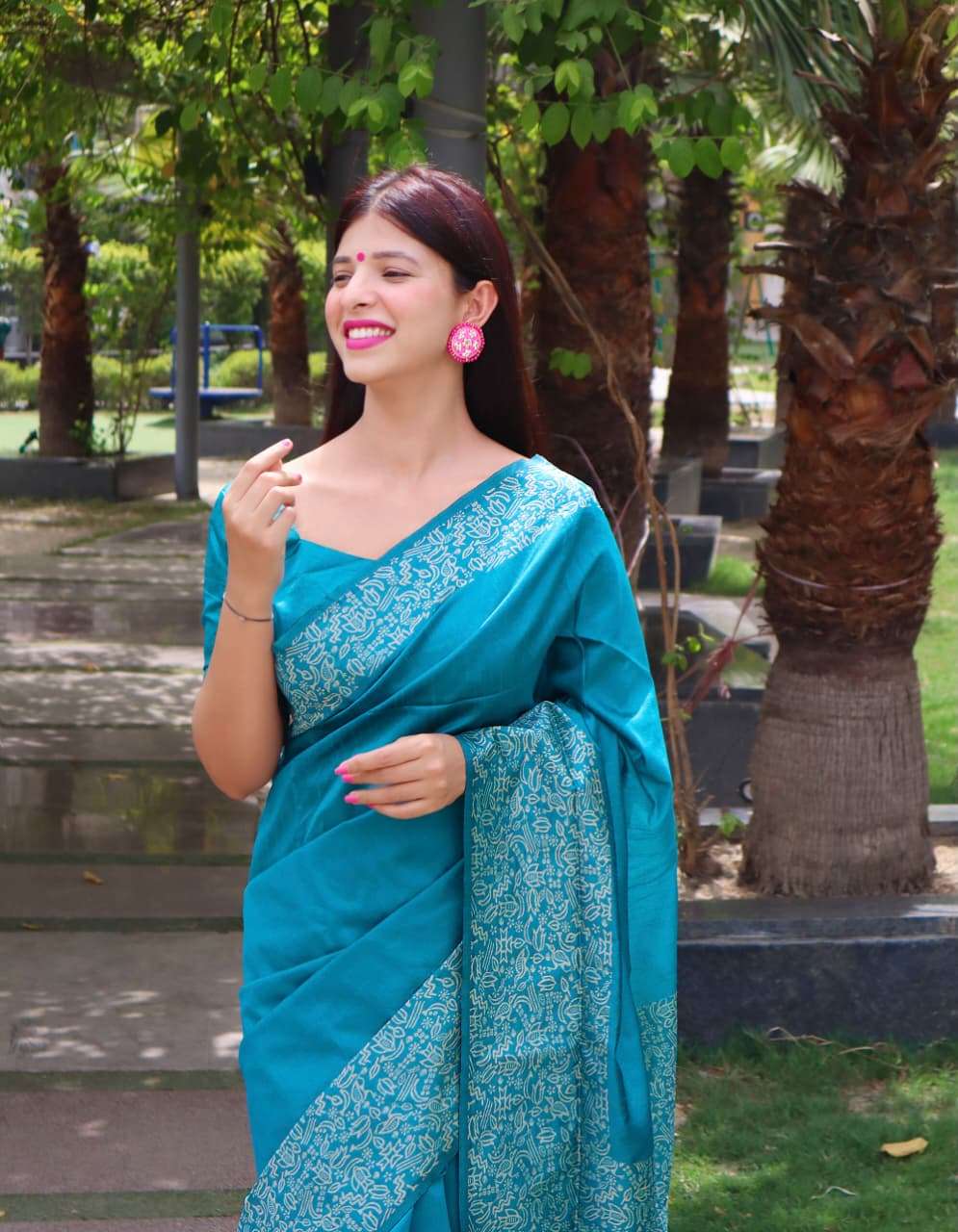 BANGLORI HANDLOOM RAW SILK SAREE WITH RICH WEVING PALLU AND RUNNING BLOUSE PIECE