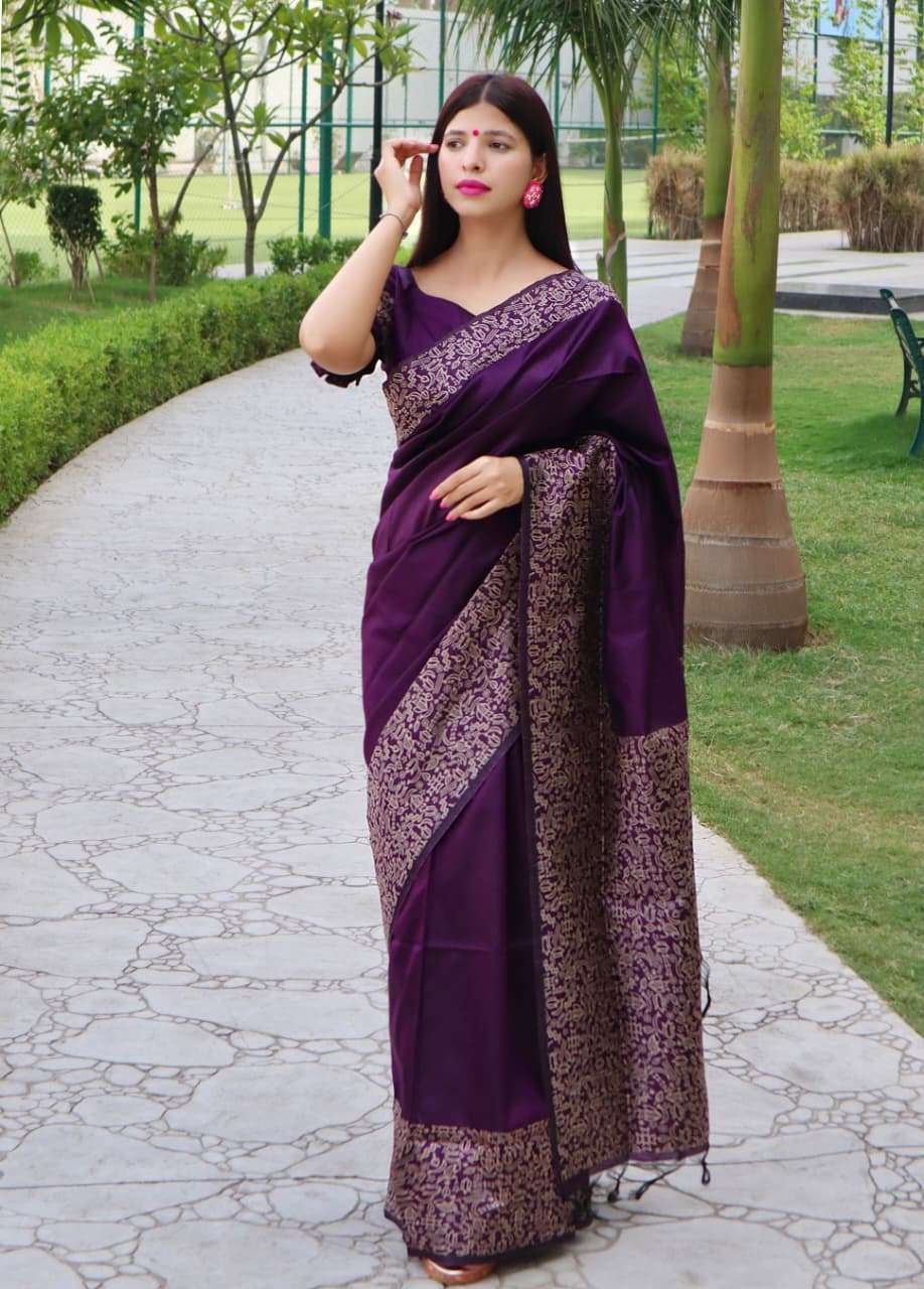 BANGLORI HANDLOOM RAW SILK SAREE WITH RICH WEVING PALLU AND RUNNING BLOUSE PIECE