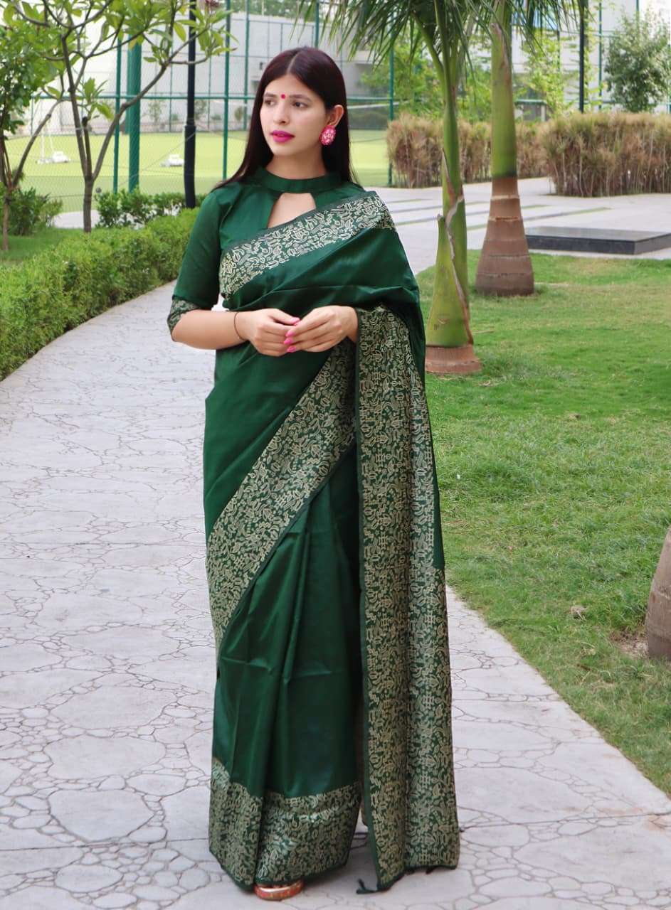 BANGLORI HANDLOOM RAW SILK SAREE WITH RICH WEVING PALLU AND RUNNING BLOUSE PIECE