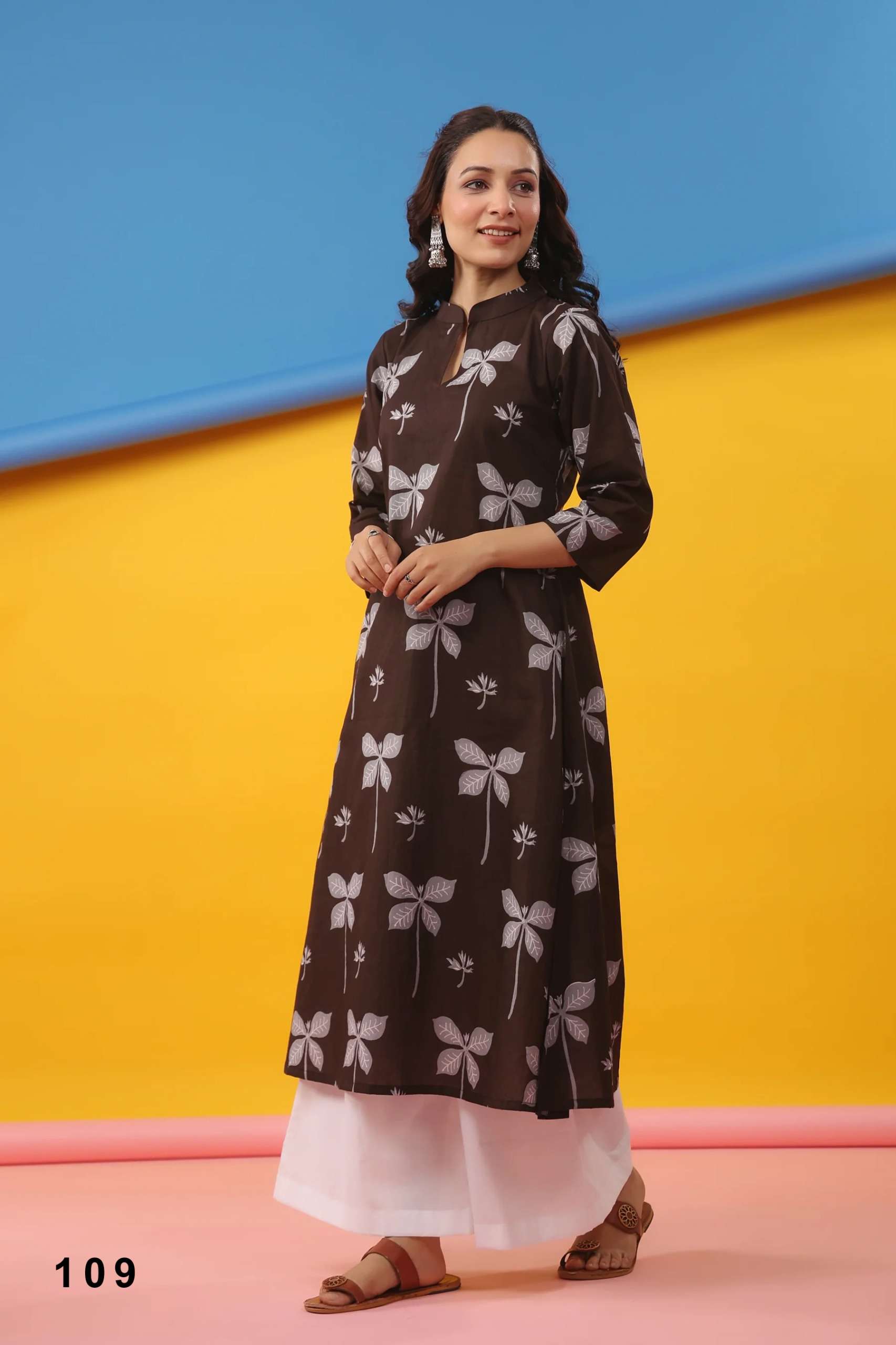 LAUNCHING CAMBRIC COTTON WITH HEAVY DIGITAL PRINT KURTI COLLECTION