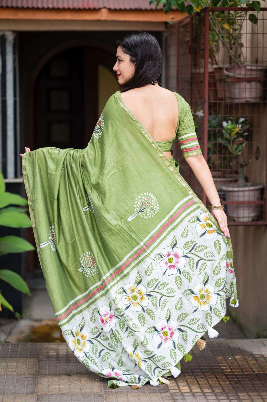 LAUNCHING MOST AMAZING PURE CHANDERI COTTON PRINTED SAREE 