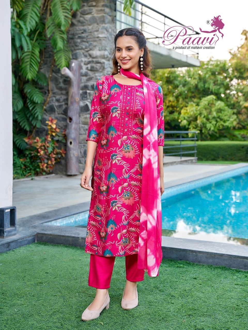 LAUNCHING NEW HEAVY BARLIN KURTI SET COLLECTION