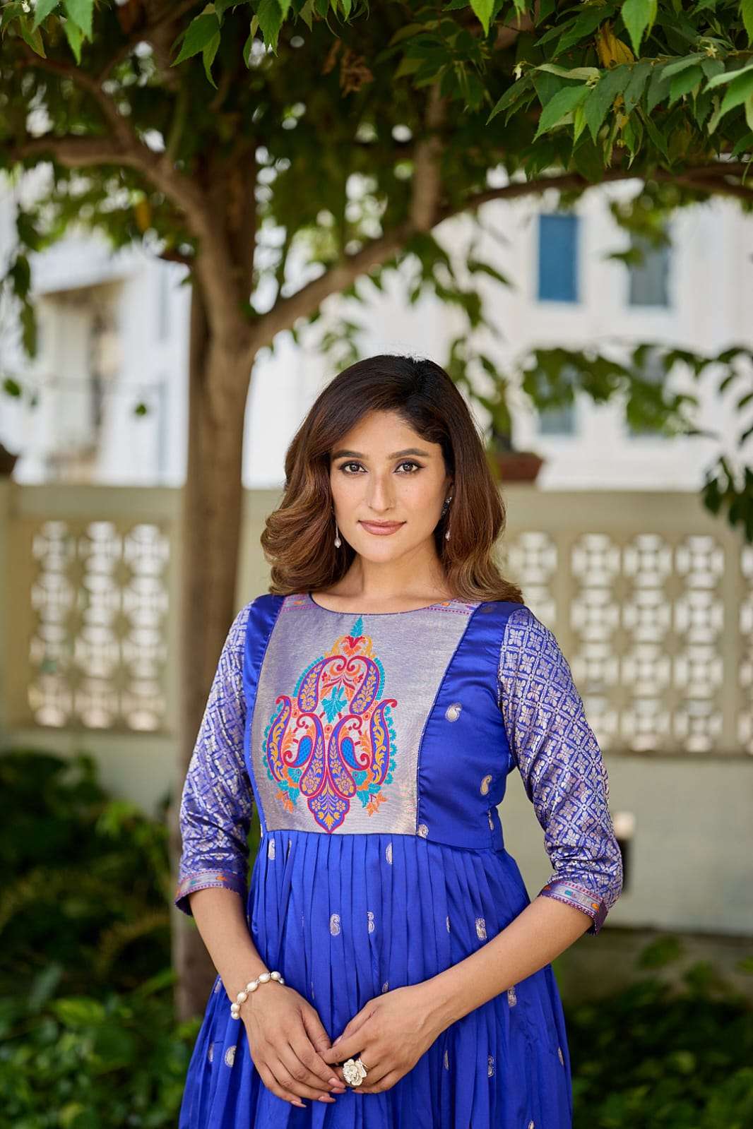 LAUNCHING NEW TREANDING SOFT SILK GOWN 